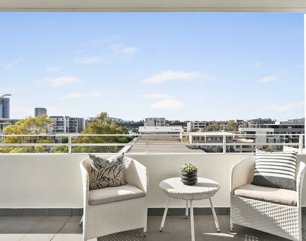 718/37 Amalfi Drive, Wentworth Point NSW 2127