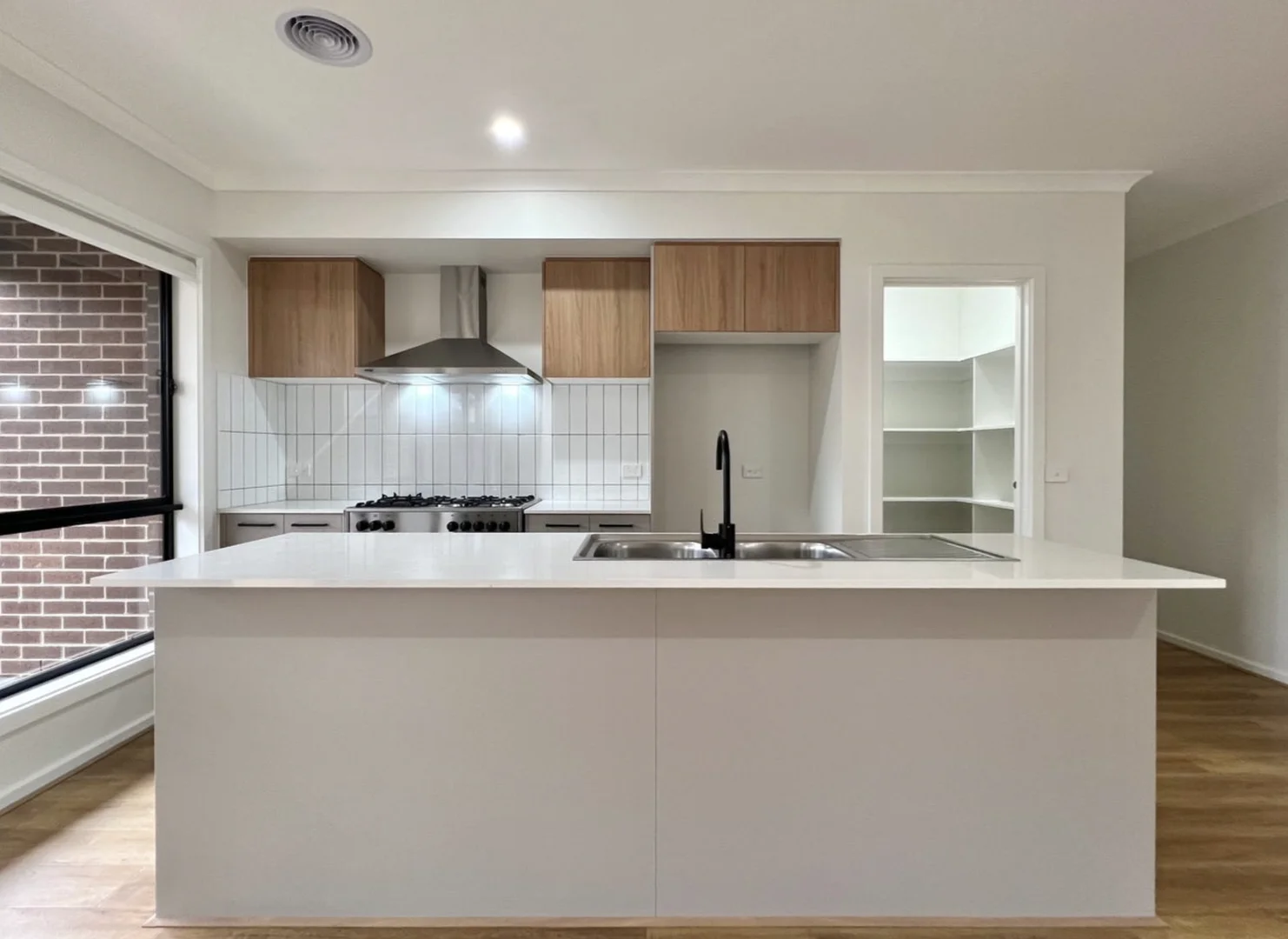 Additional image 7 of 41 Velvet Circuit, Clyde North VIC 3978