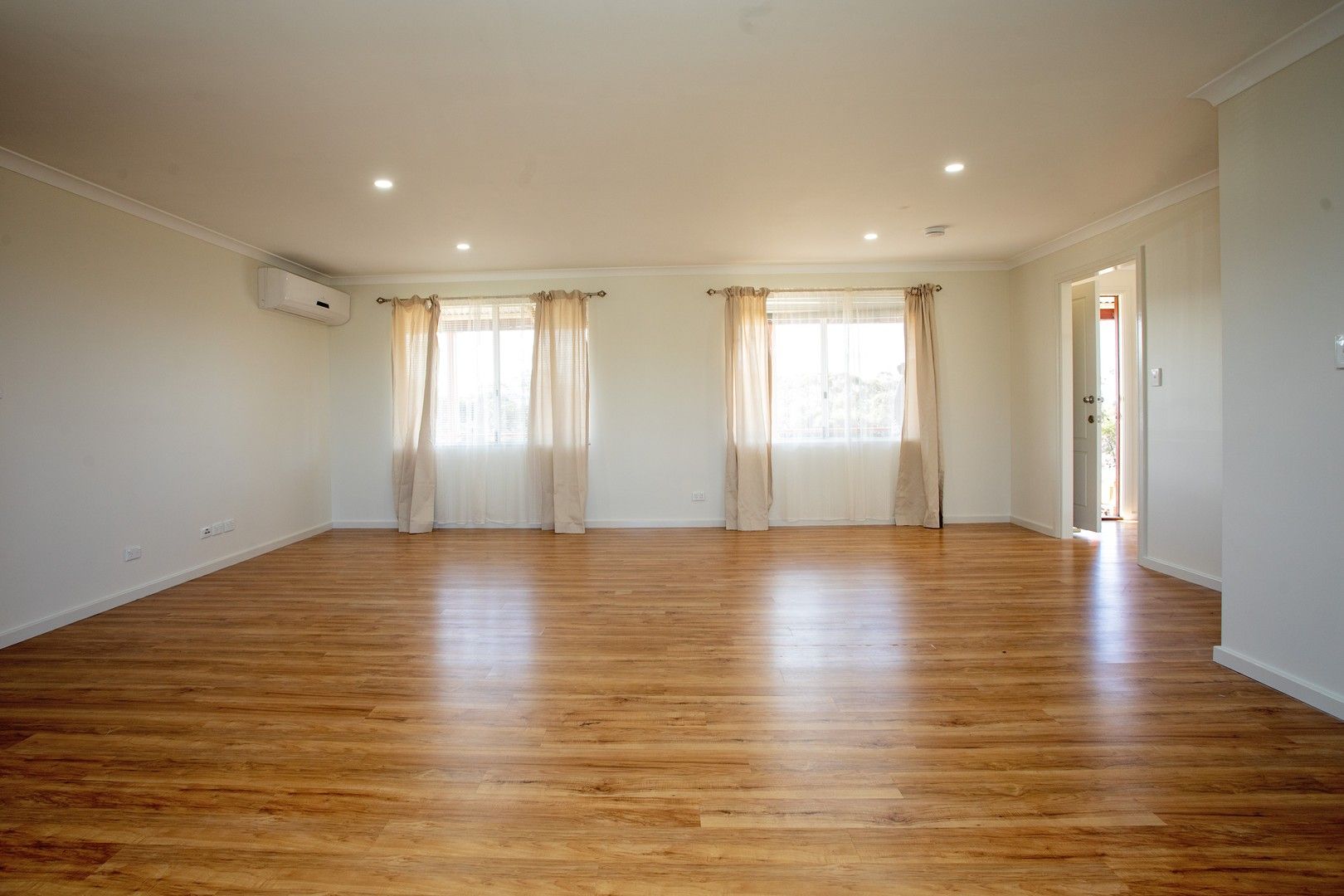 5 bedrooms House in 97 Jamieson Street RAVENSTHORPE WA, 6346