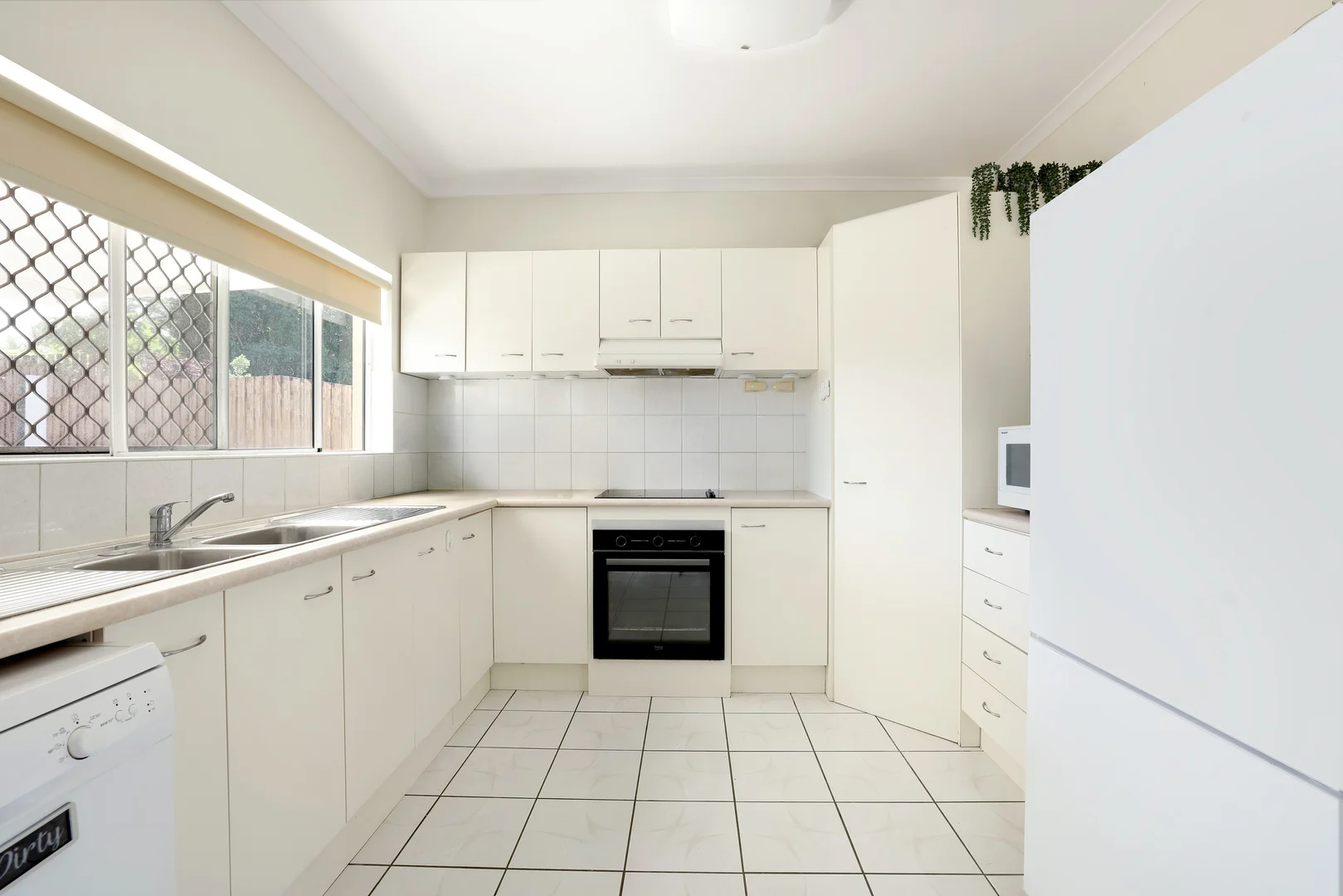 Additional image 3 of 6 Boonaree Close, Mount Sheridan QLD 4868