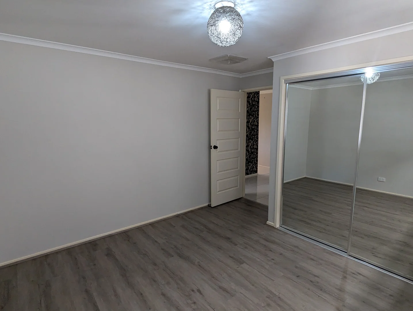 Additional image 9 of 8 McCulloch Crescent, Wodonga VIC 3690