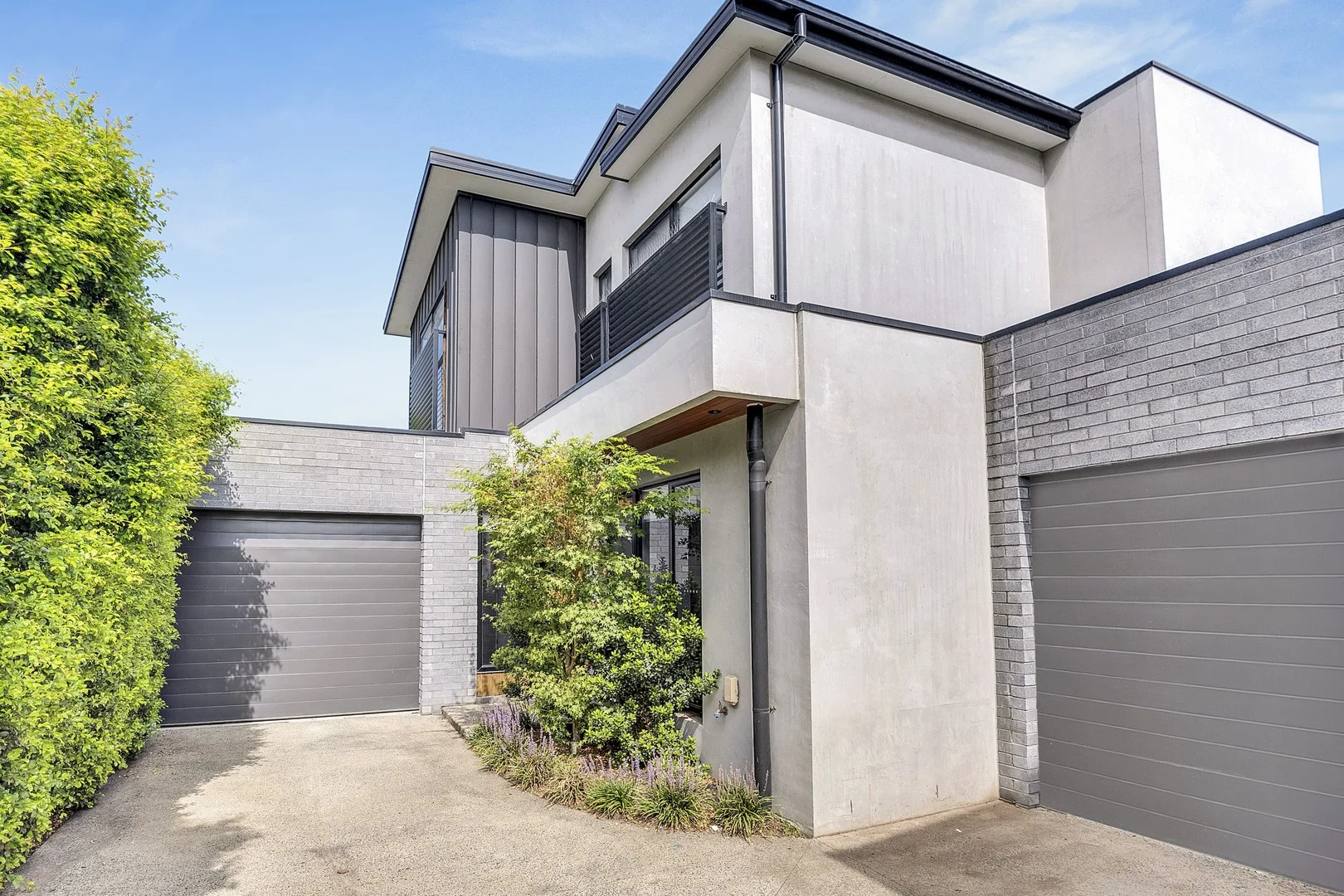2/76 Alston Court, Thornbury VIC 3071