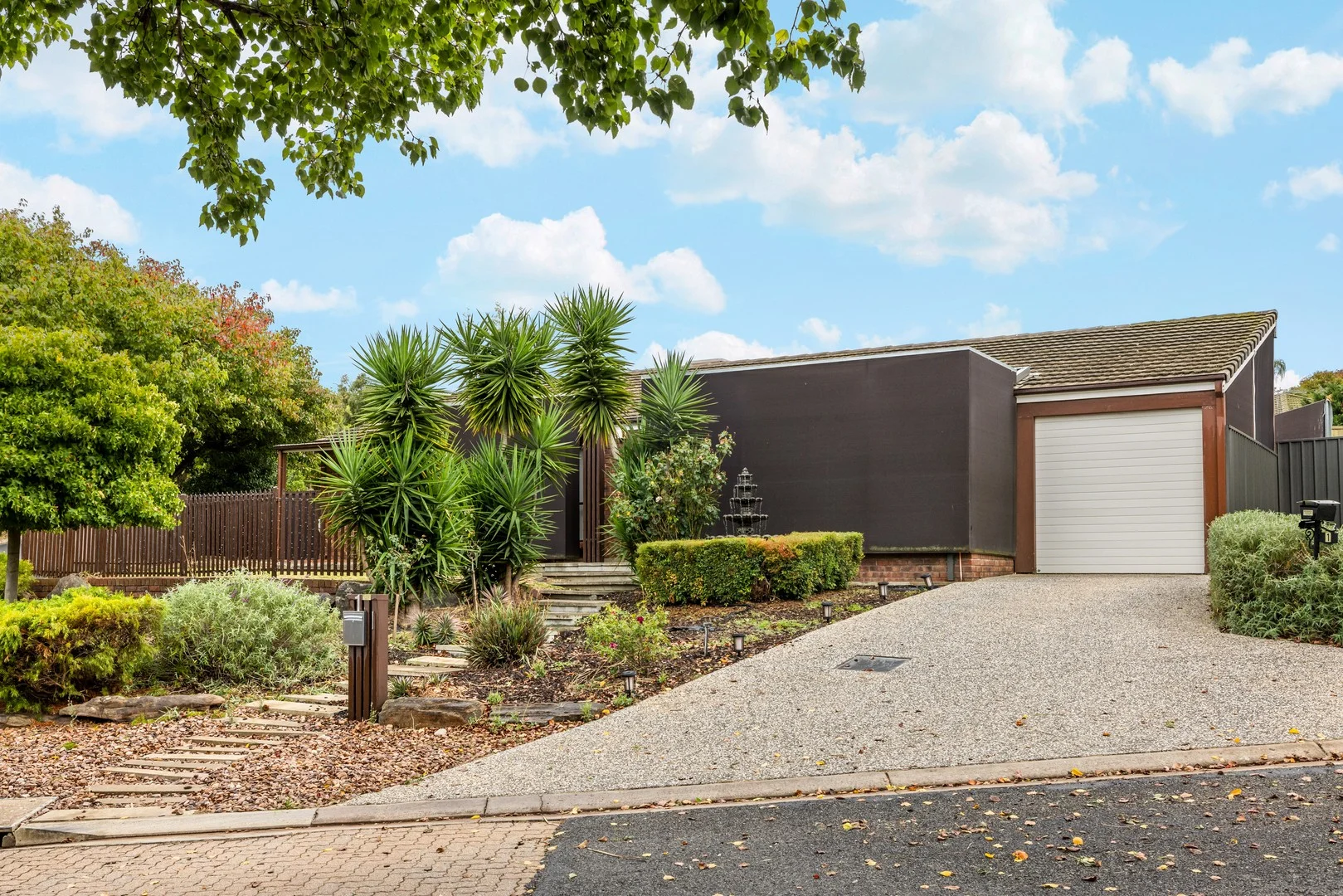1 Prince Of Wales Court, Wynn Vale SA 5127