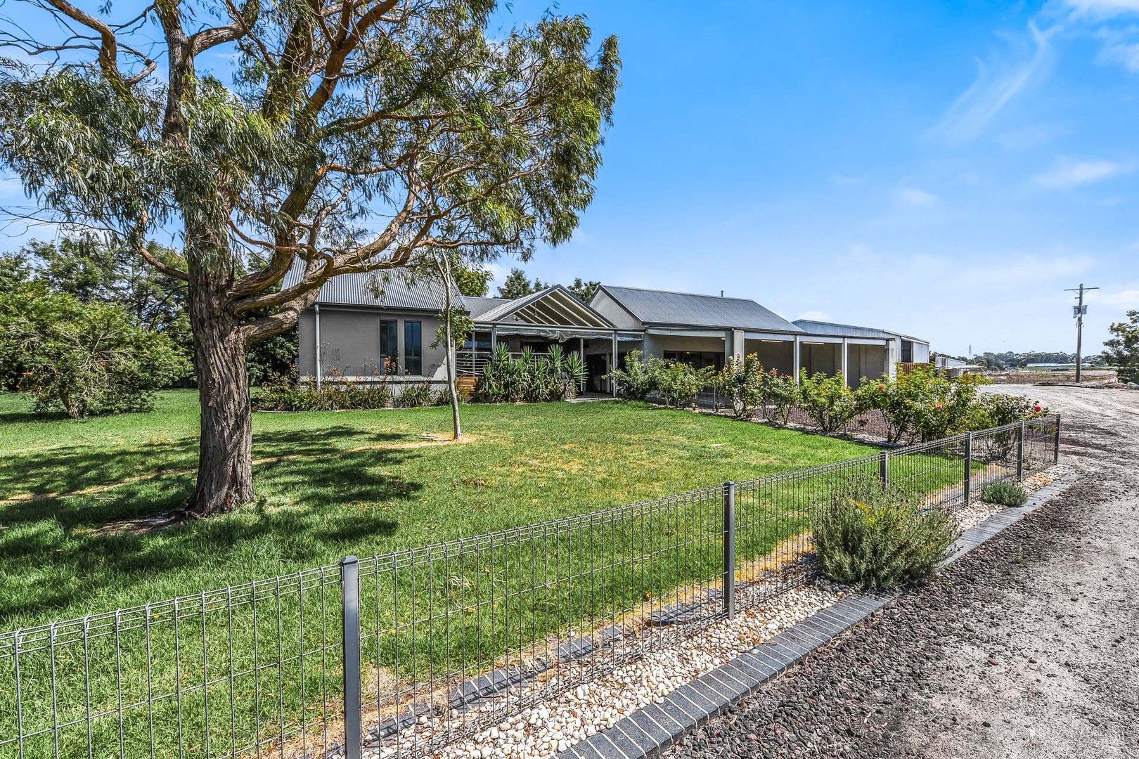 925 Robinsons Road, Pearcedale VIC 3912