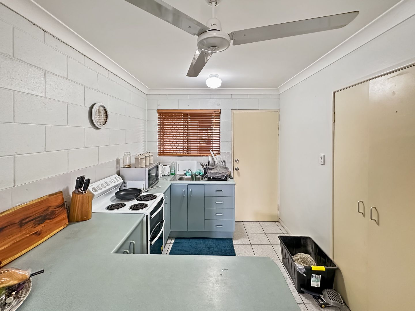 18/28-30 Henry Street, West End QLD 4810, Image 2