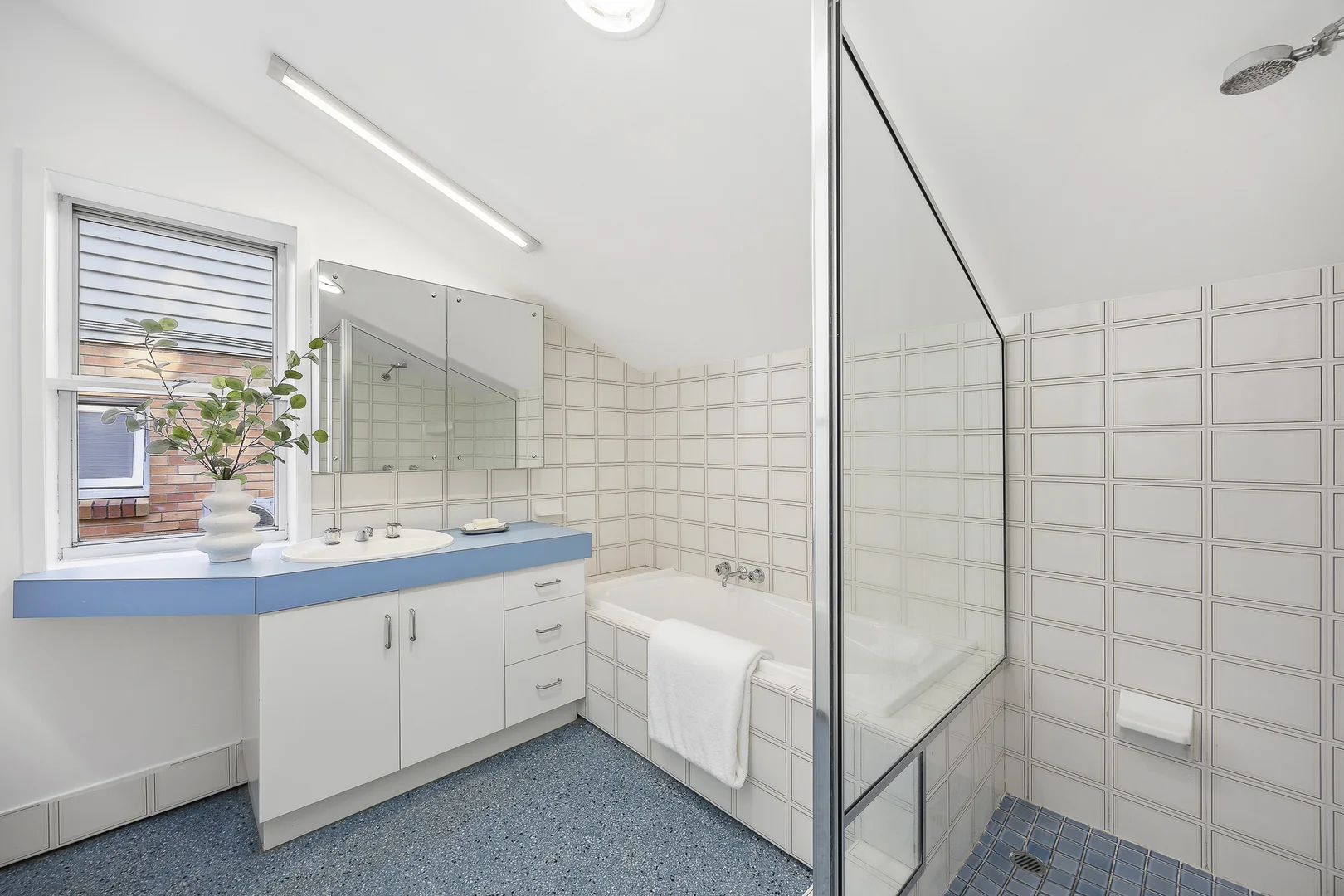 Additional image 16 of 41 Highland Terrace, St Lucia QLD 4067