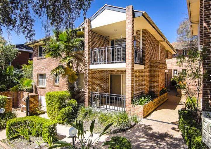 2 bedrooms Apartment / Unit / Flat in 7/26 Shaftesbury Street CARLTON NSW, 2218