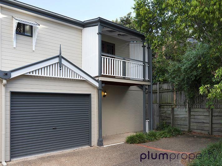 3 bedrooms Townhouse in 4/15 Greenlaw Street INDOOROOPILLY QLD, 4068