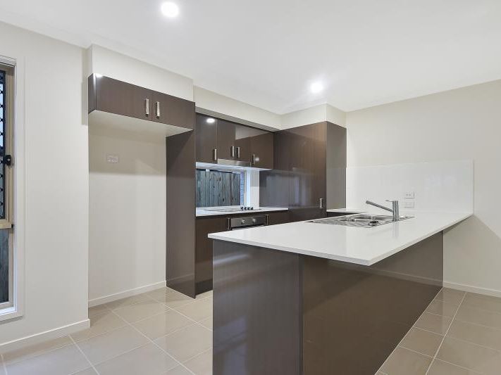 6 Azorean Street, Griffin QLD 4503, Image 2