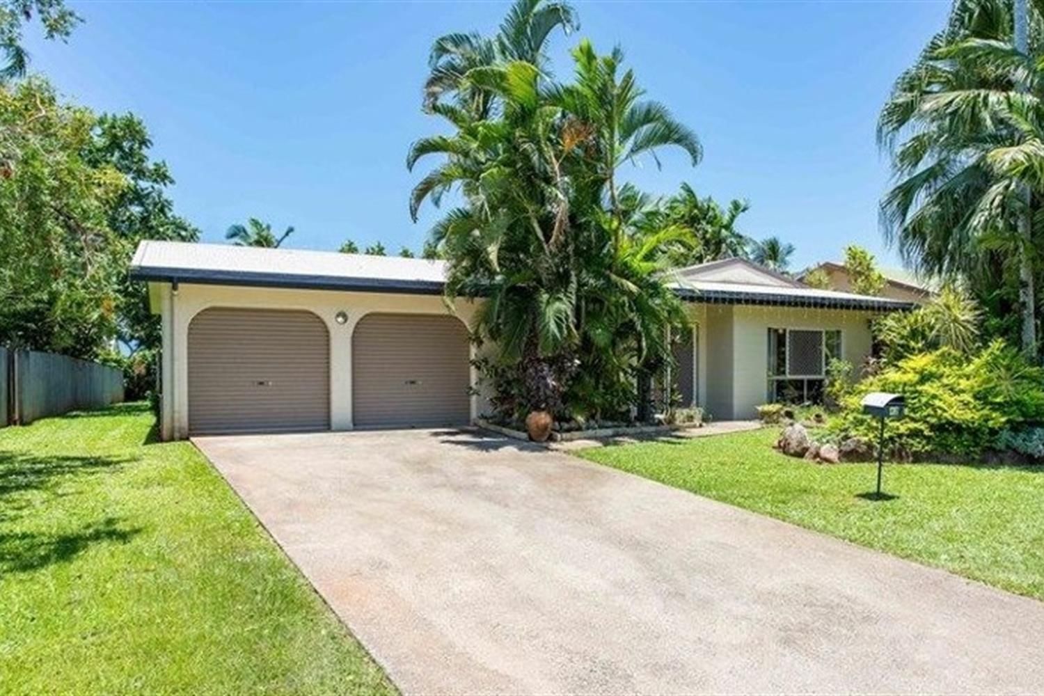 3 bedrooms House in 42 Gilmore Street BENTLEY PARK QLD, 4869