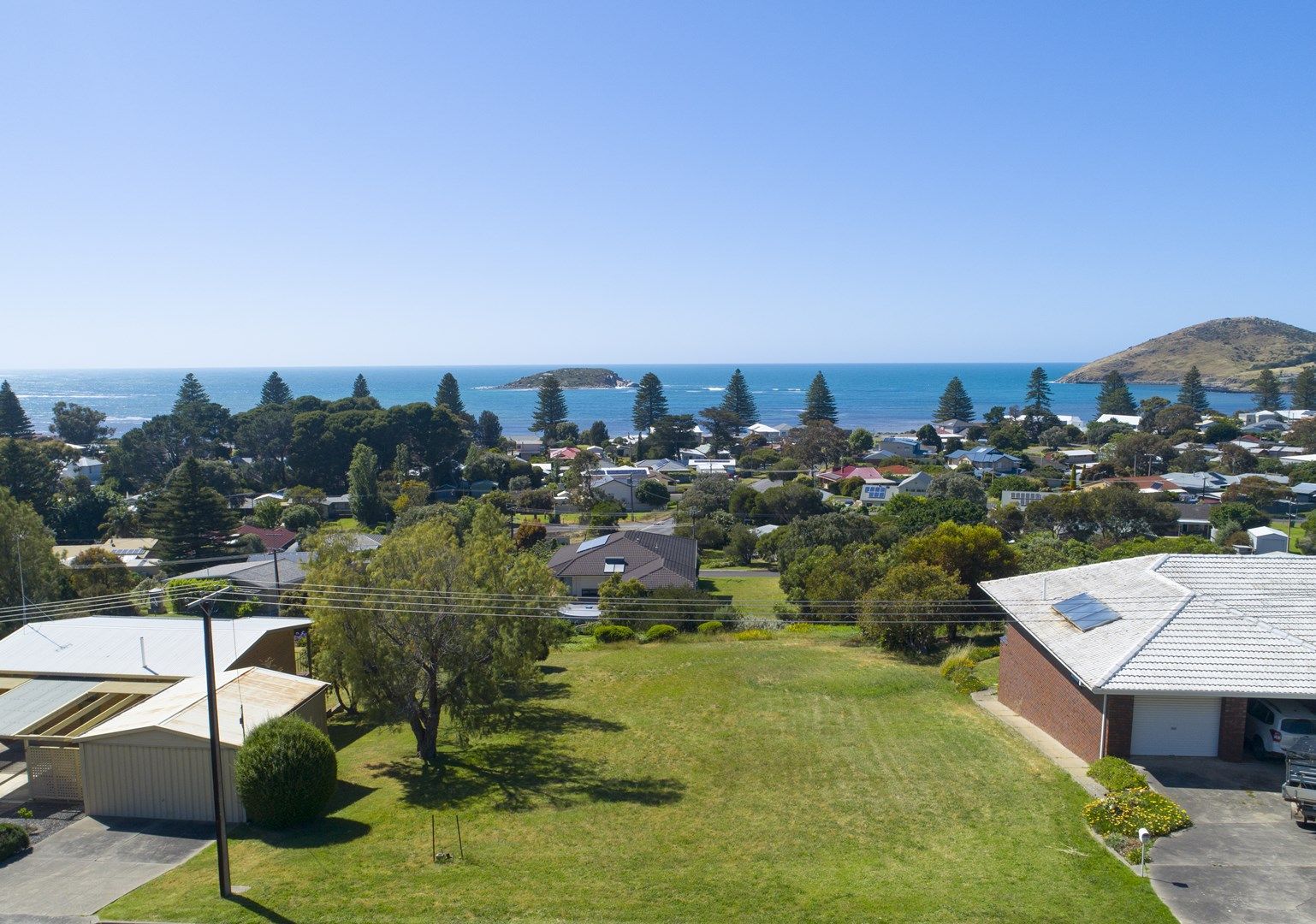 8 Seacrest Avenue, Encounter Bay SA 5211, Image 0