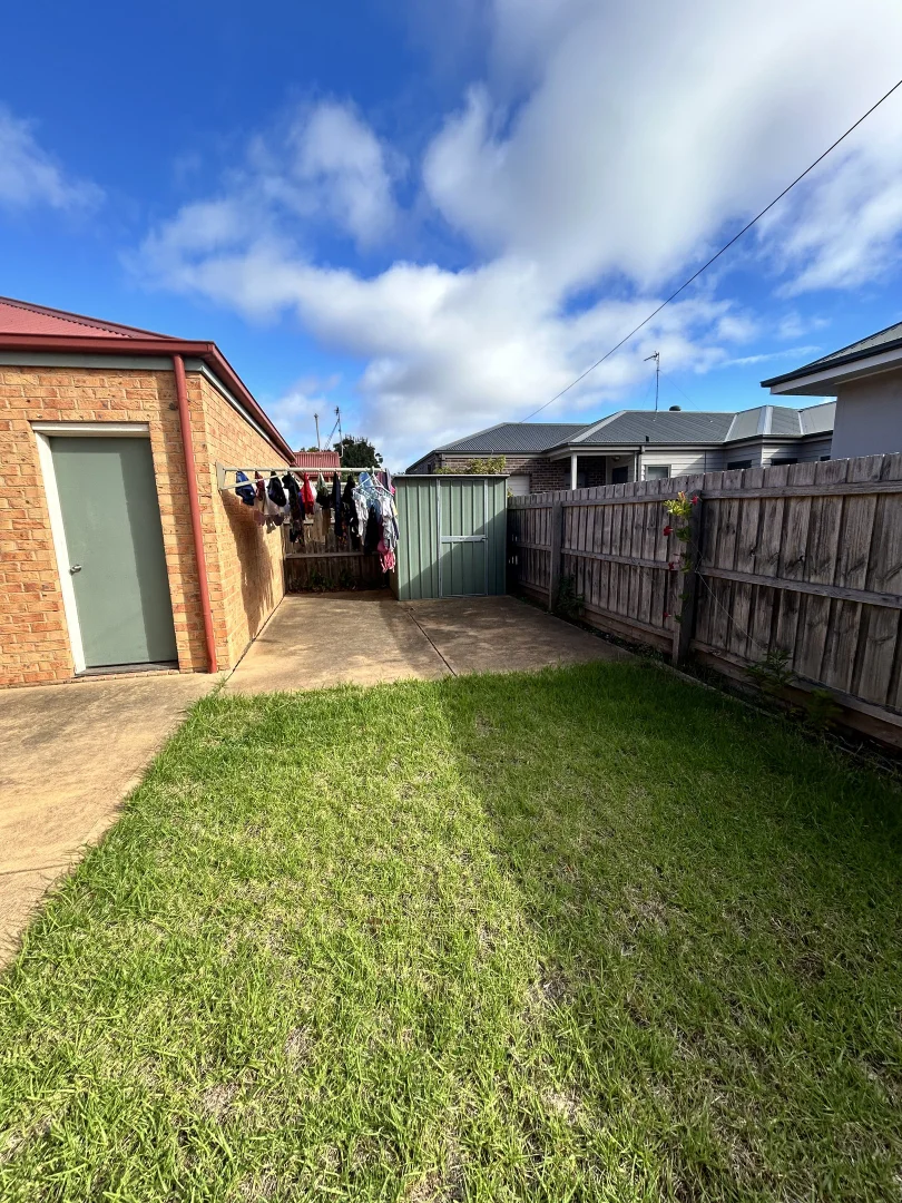 Additional image 10 of 18 Helmer Crescent, Thomson VIC 3219