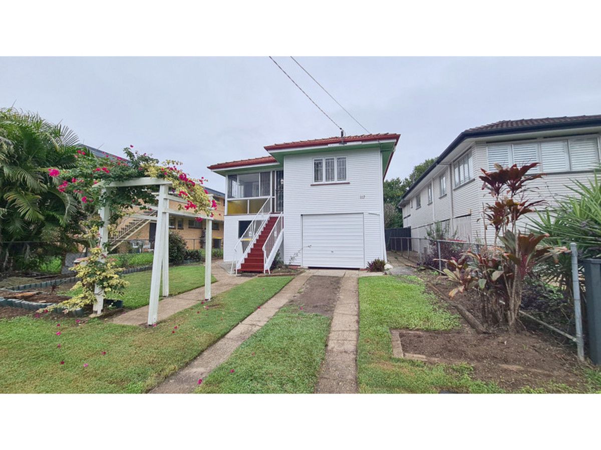 3 bedrooms House in 117 Chaucer Street MOOROOKA QLD, 4105