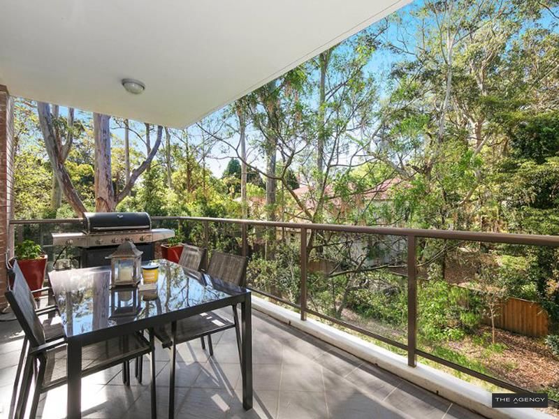 2 bedrooms Apartment / Unit / Flat in 722/2C Munderah Street WAHROONGA NSW, 2076