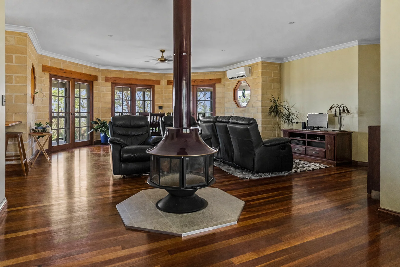 Additional image 5 of 92 Spring View Lane, Mudgee NSW 2850