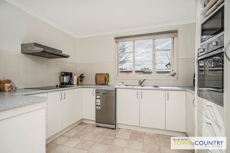 7 Barry Street, Armidale NSW 2350, Image 2