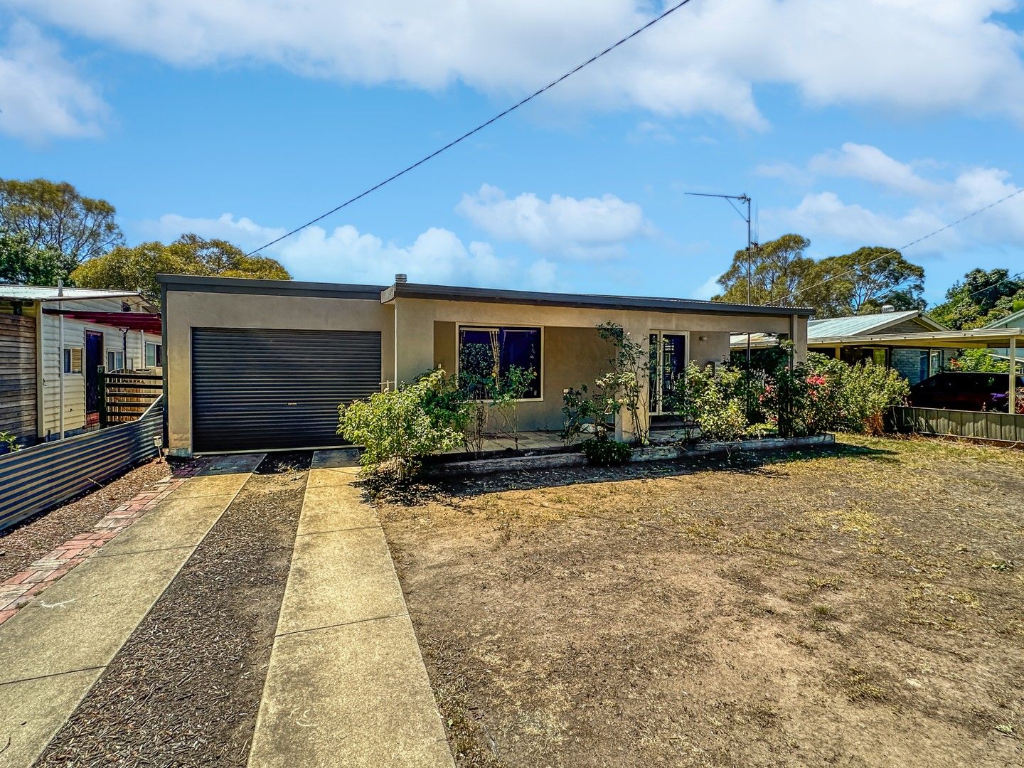 2 bedrooms House in 5 Foley Street EUROA VIC, 3666