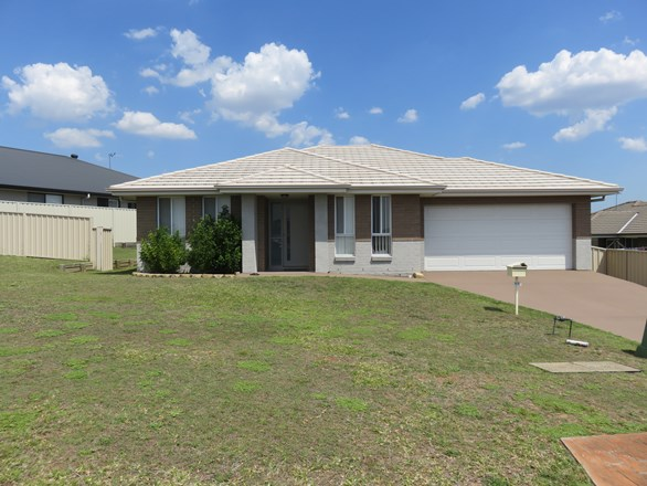 65 Jenna Drive, Raworth NSW 2321