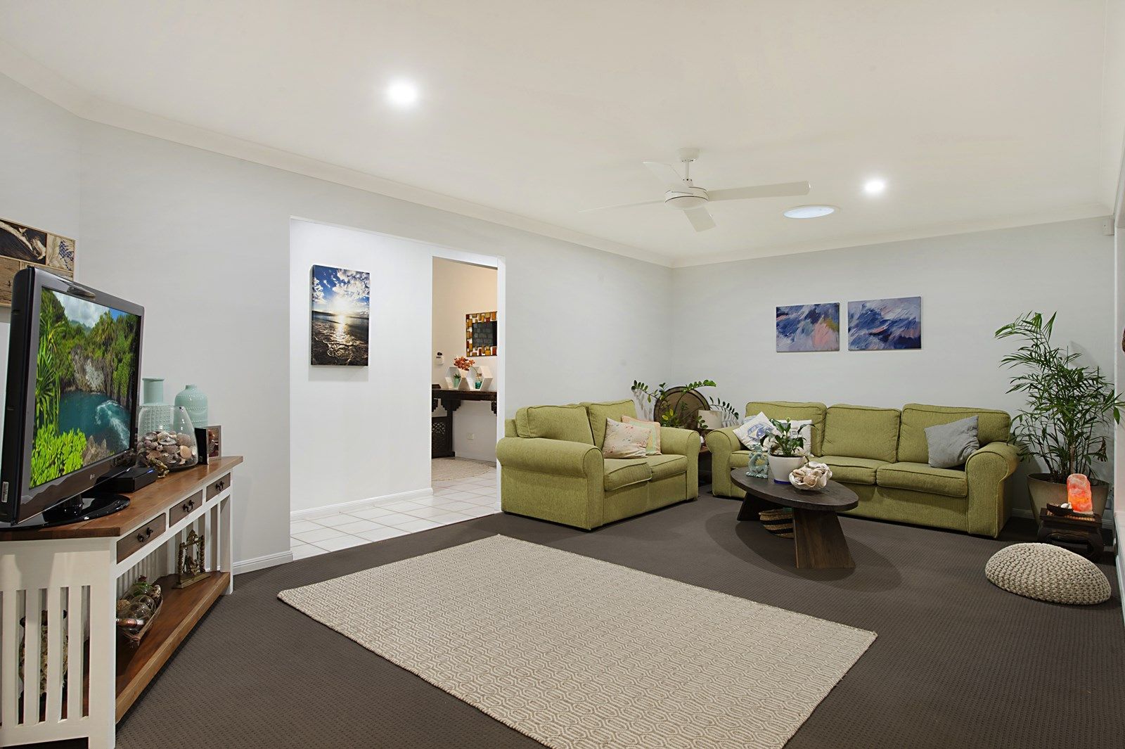 10 Harpullia Rise, Burleigh Heads QLD 4220, Image 2