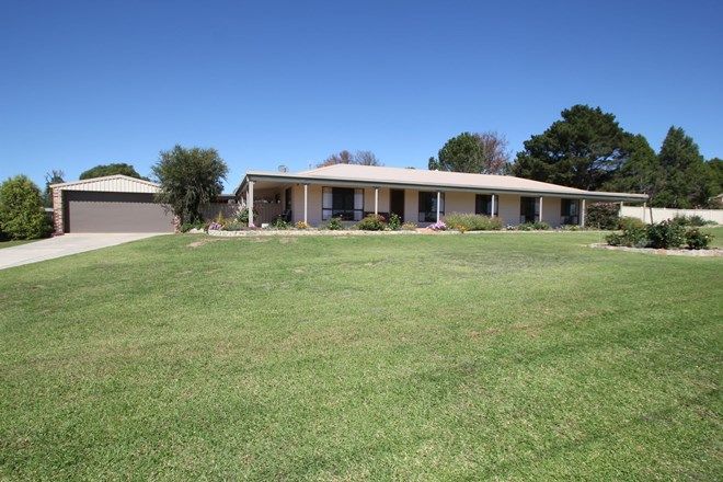 Picture of 85 Drummond Street, TENTERFIELD NSW 2372