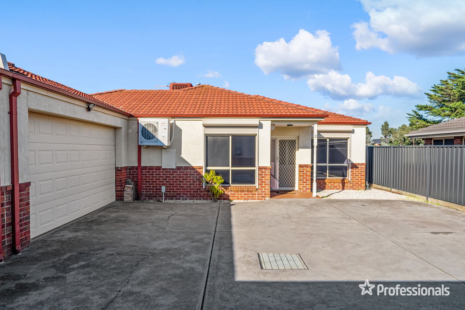 2/21 Timele Drive, Hillside VIC 3037, Image 0