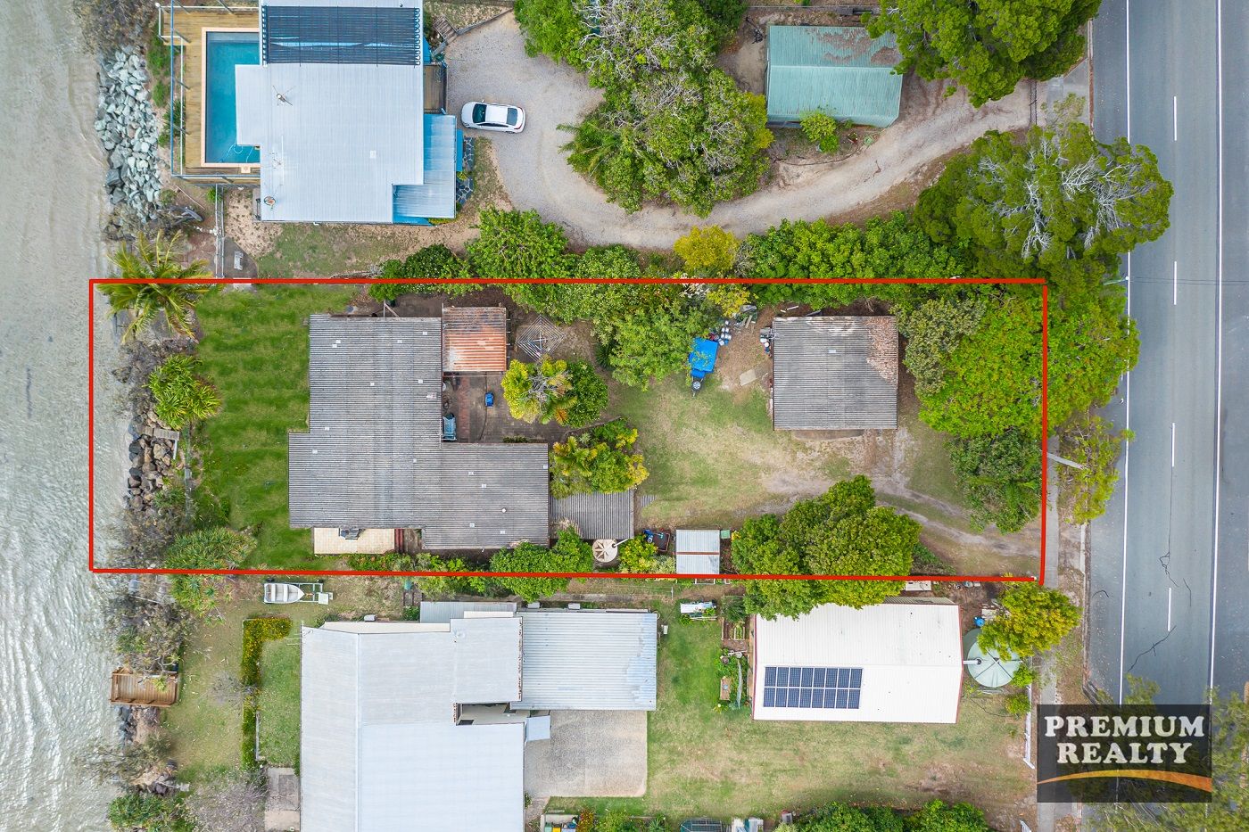 39 Biggs Avenue, Beachmere QLD 4510, Image 2