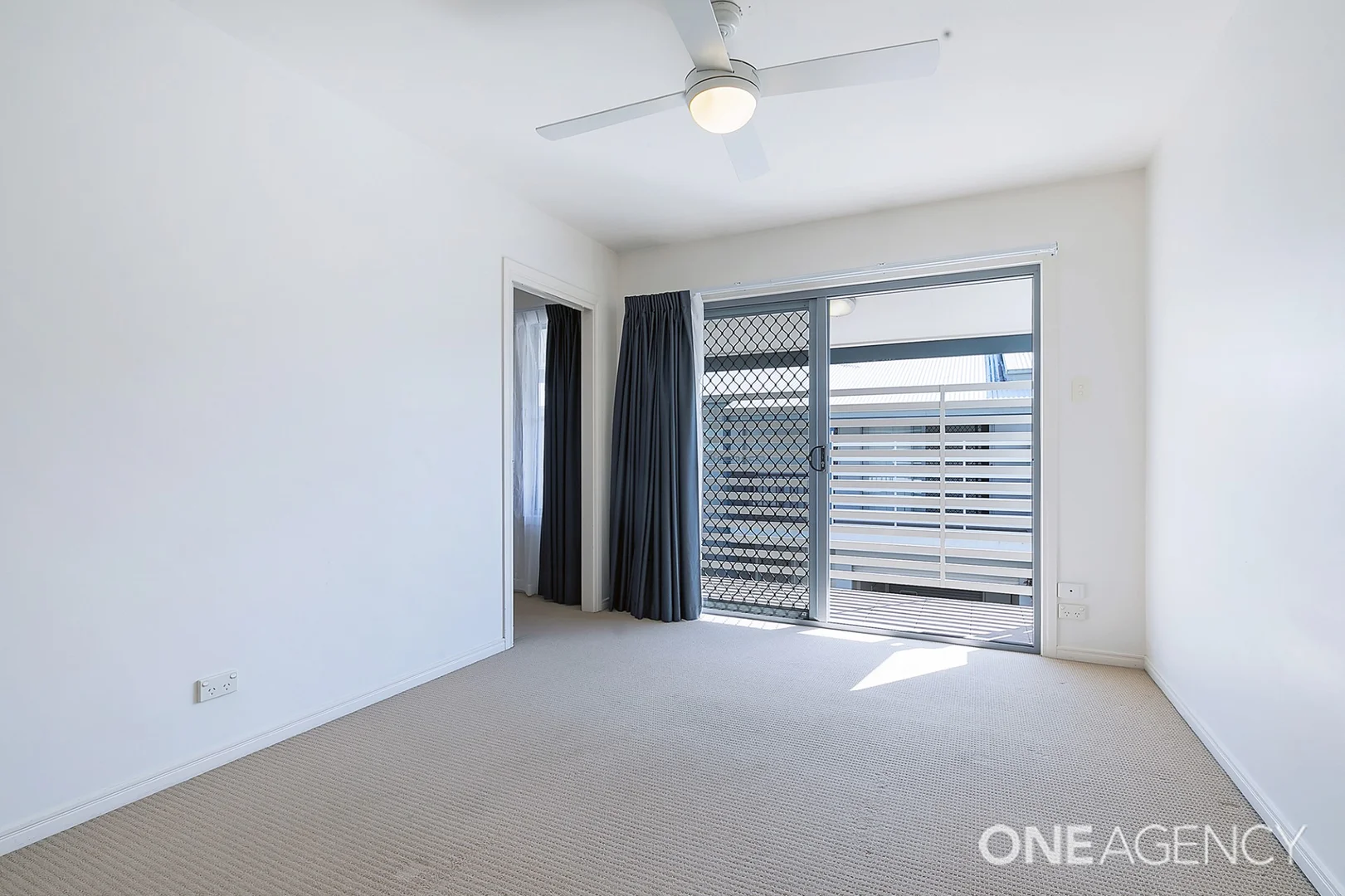 Additional image 5 of 5/13-17 Caroline Street, Woody Point QLD 4019