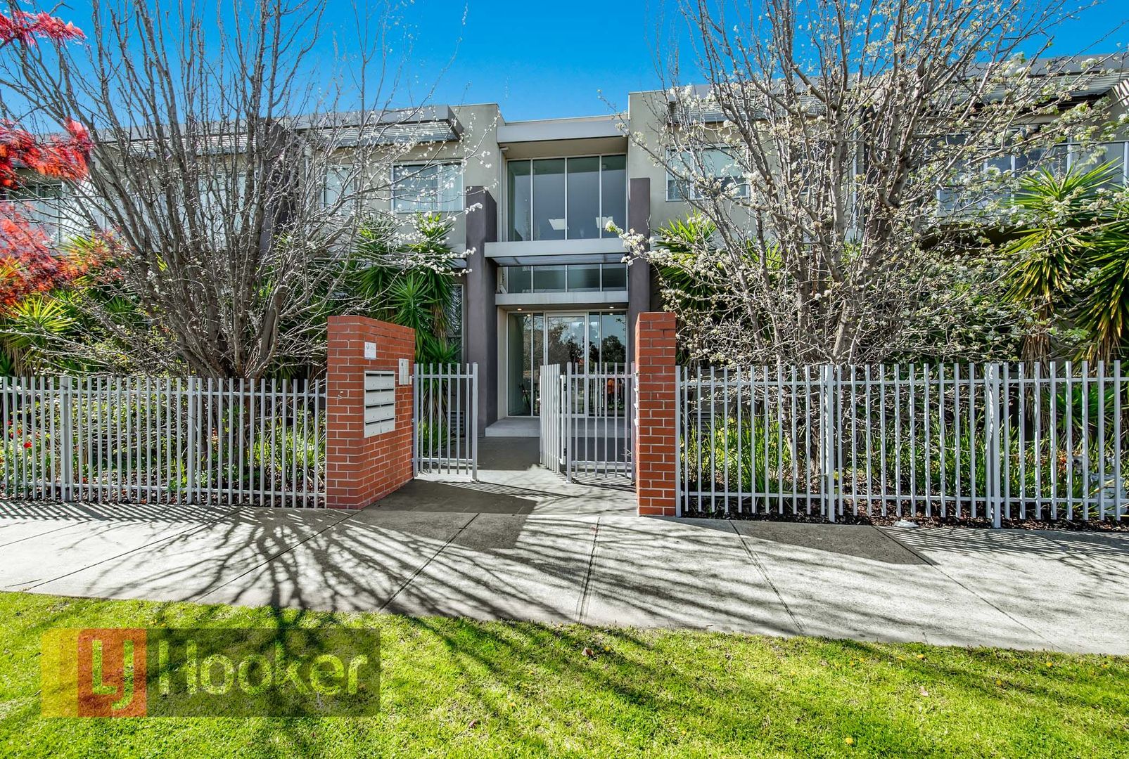 11/8 St James Avenue, Springvale VIC 3171