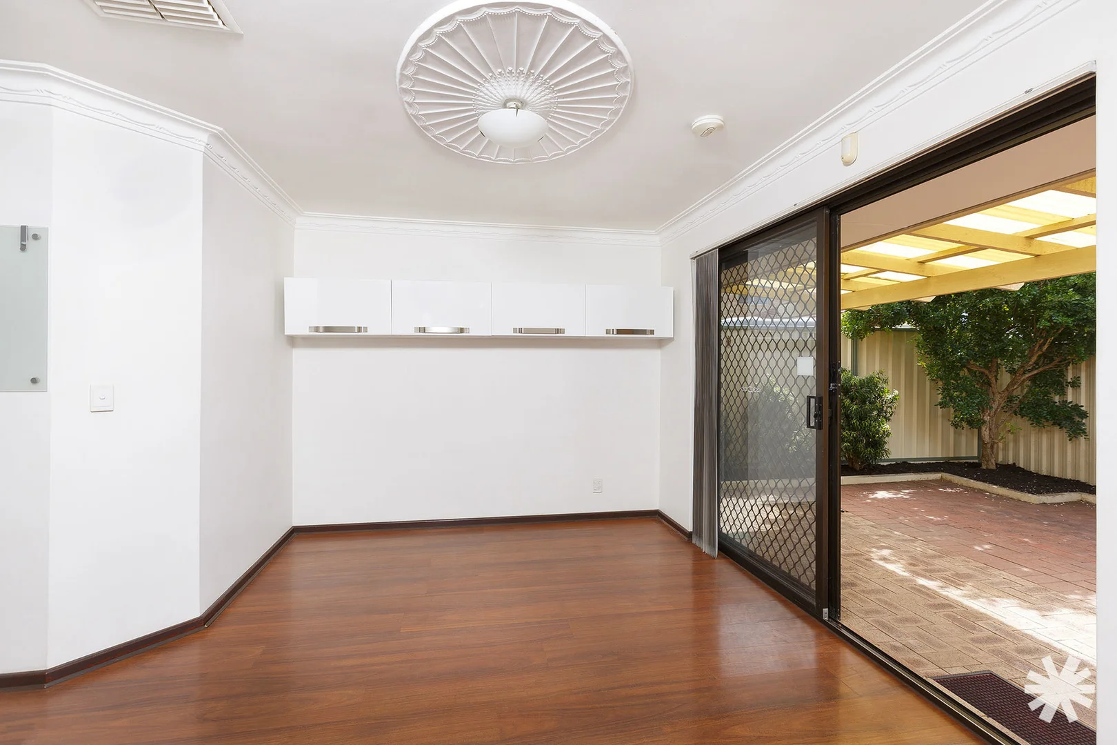 Additional image 11 of 3/70 Roberts Road, Rivervale WA 6103