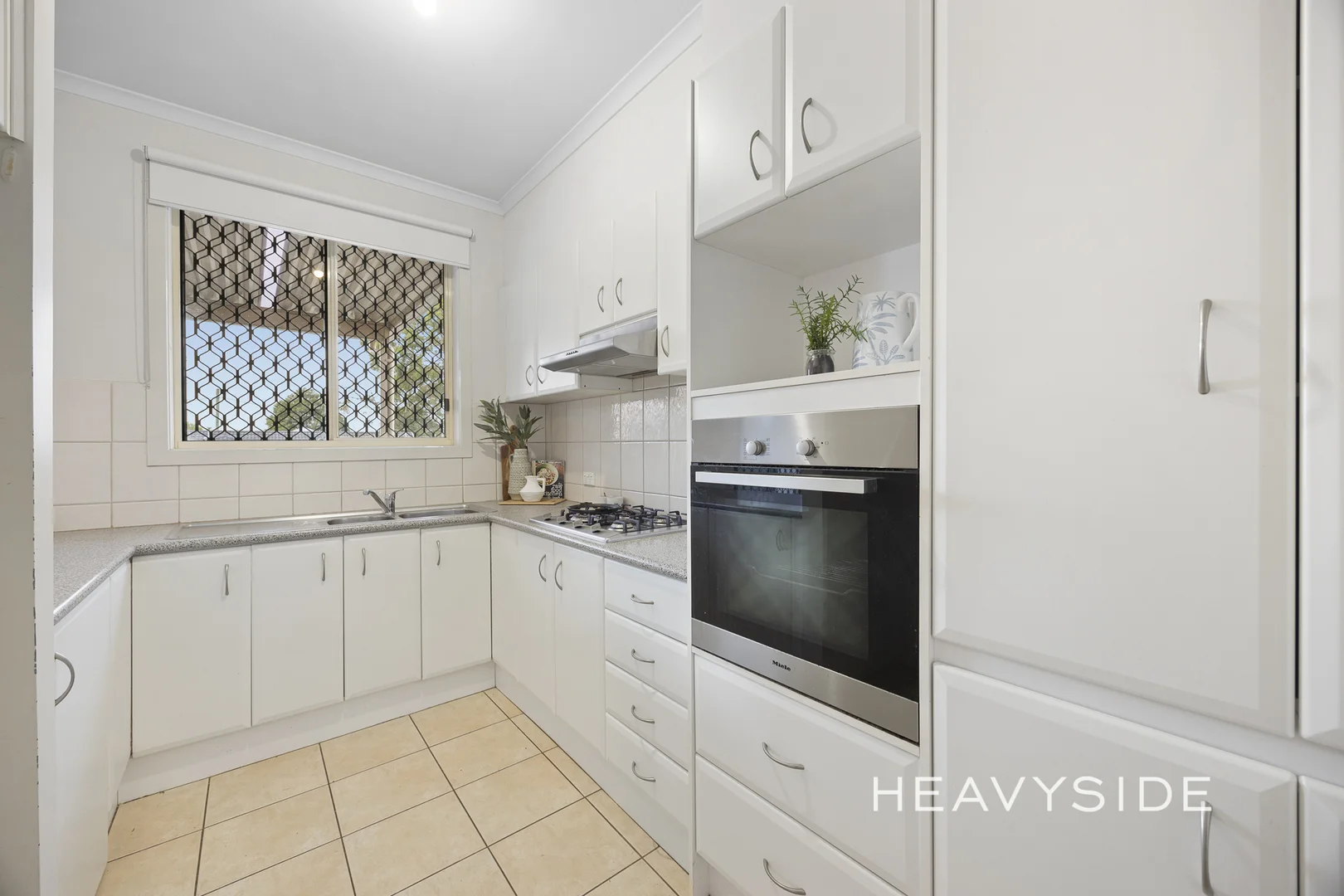 Additional image 9 of 30 Scarborough Square, Mont Albert North VIC 3129