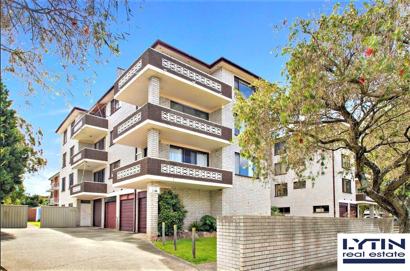 2 bedrooms Apartment / Unit / Flat in 7/41 Clyde Street CROYDON PARK NSW, 2133