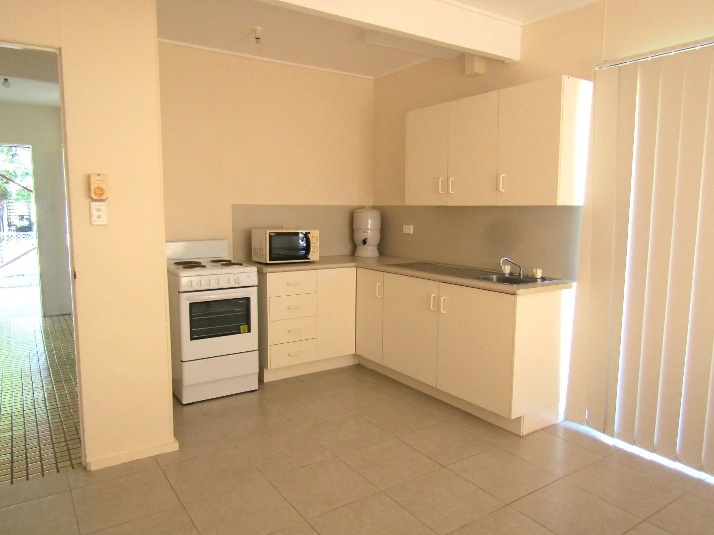 Additional image 18 of 15 North Street, Bluff QLD 4702