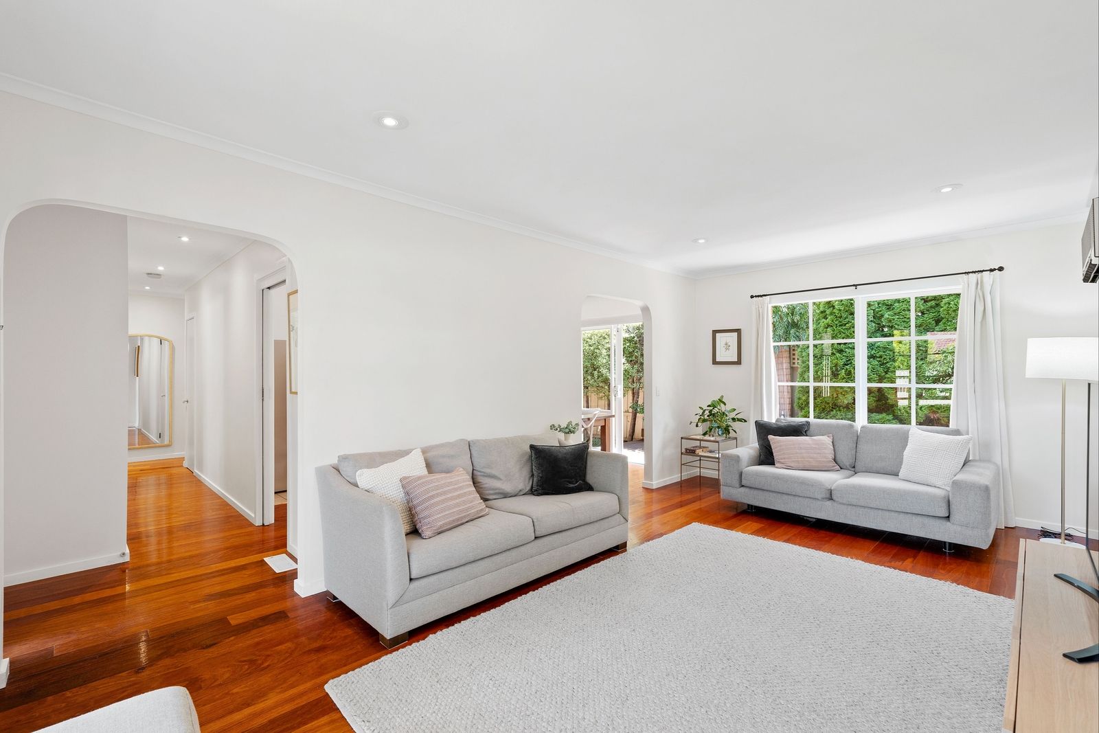 2/42 Church Street, Beaumaris VIC 3193, Image 2