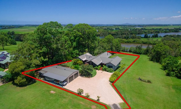 12 Island View Road, Woombah NSW 2469