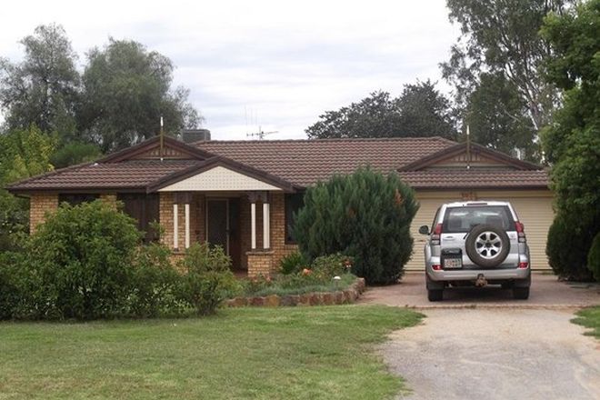 Picture of 53 Cowra Street, GOOLOOGONG NSW 2805