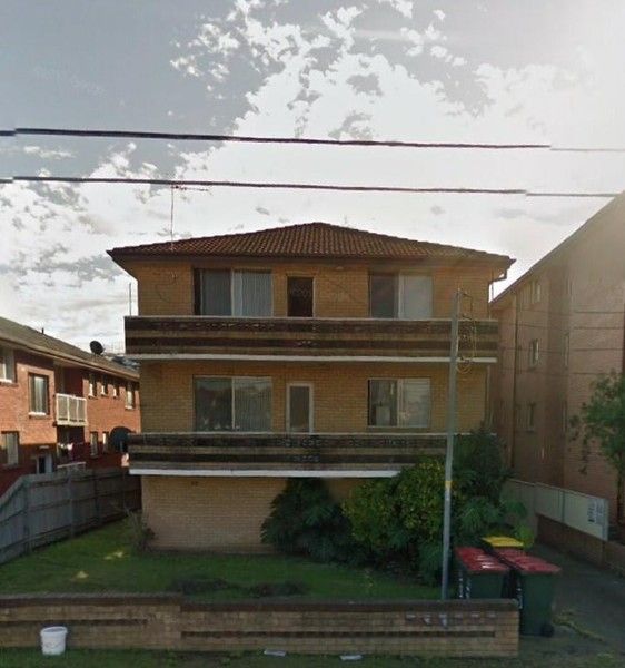 2 bedrooms Apartment / Unit / Flat in 1/50 Wrentmore Street FAIRFIELD NSW, 2165
