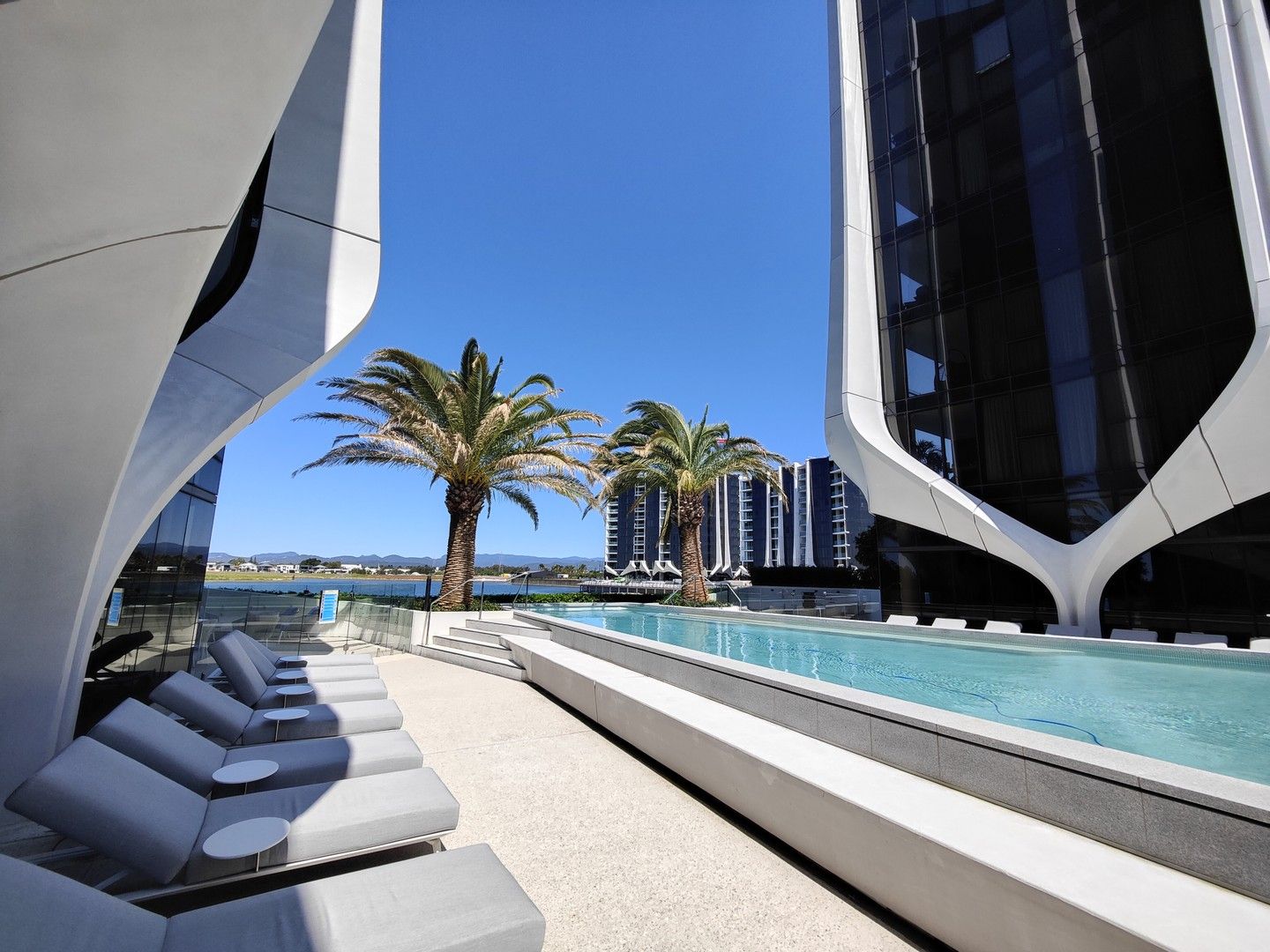 2 bedrooms Apartment / Unit / Flat in 2503/2 The Lanes Boulevard MERMAID WATERS QLD, 4218