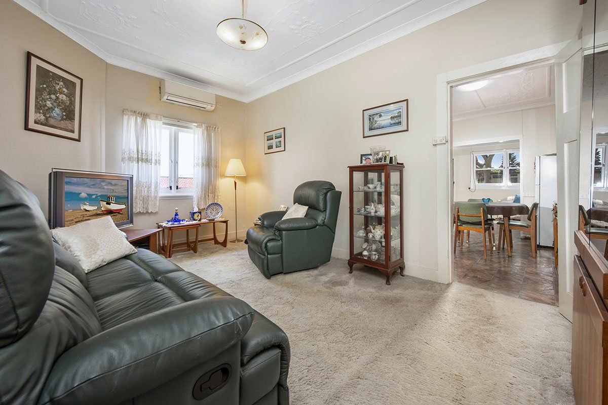 43 Second Avenue, Campsie NSW 2194, Image 2