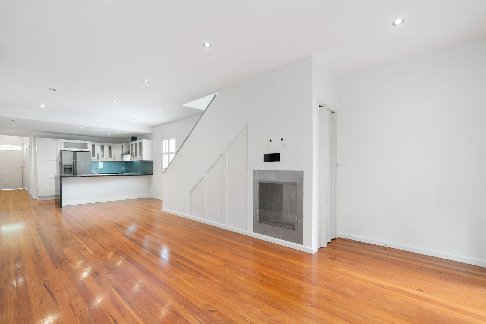 24 Kerferd Place, Albert Park VIC 3206 House For Rent Domain