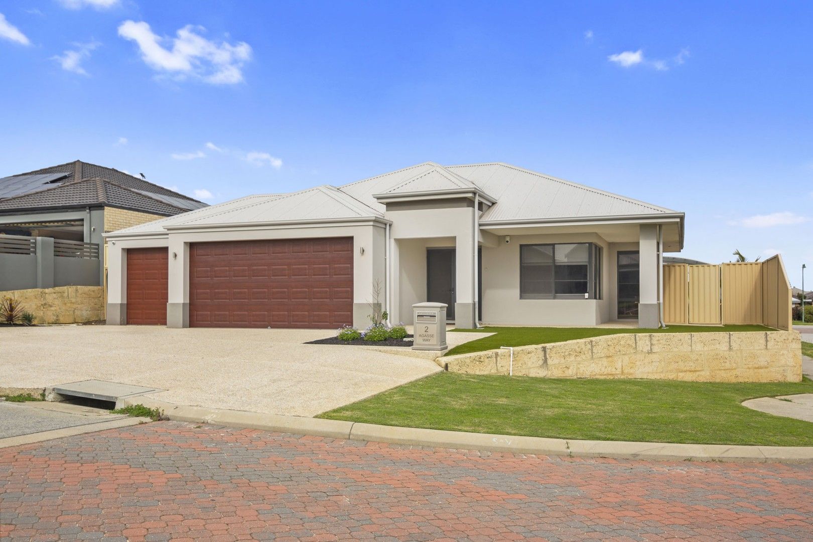 4 bedrooms House in 2 Agasse Way TAPPING WA, 6065