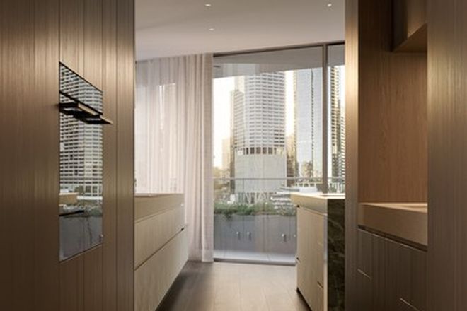 4/4 Macdonald Street Kangaroo Point 4169 - Image 6