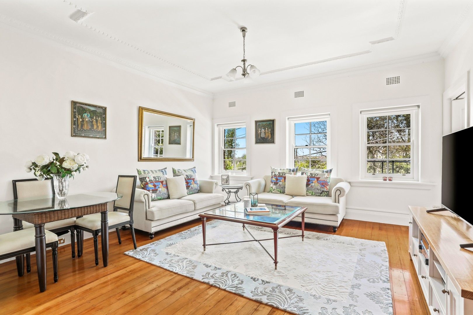 3 bedrooms Apartment / Unit / Flat in 10/93 Drumalbyn Road BELLEVUE HILL NSW, 2023