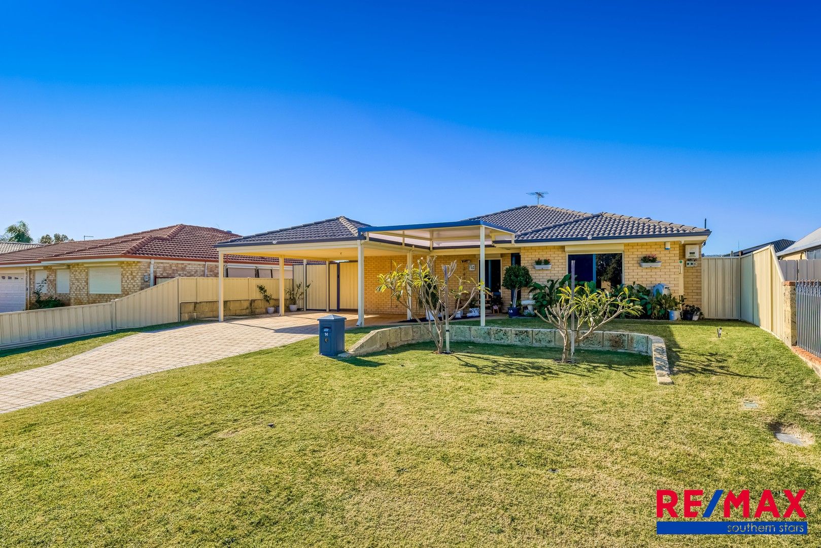 4 bedrooms House in 14 Keeden Court MADDINGTON WA, 6109