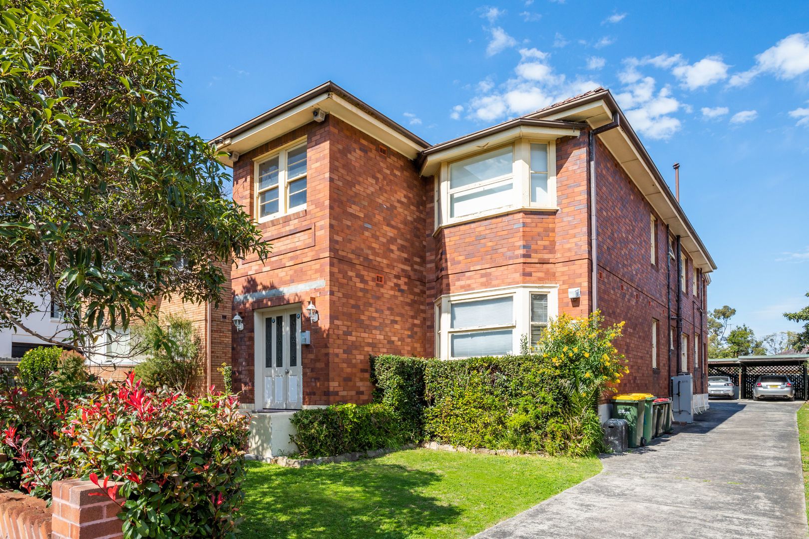2 bedrooms Apartment / Unit / Flat in 84A Weston Street HARRIS PARK NSW, 2150
