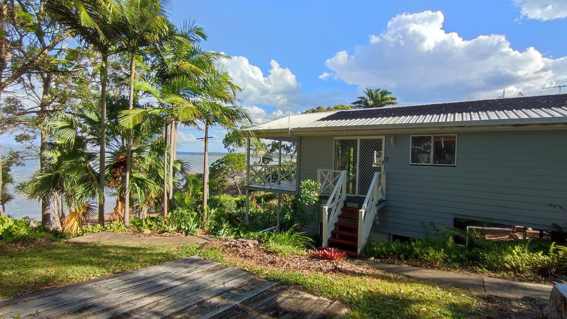 2 bedrooms Townhouse in 5 Golden Sands Bvd MACLEAY ISLAND QLD, 4184