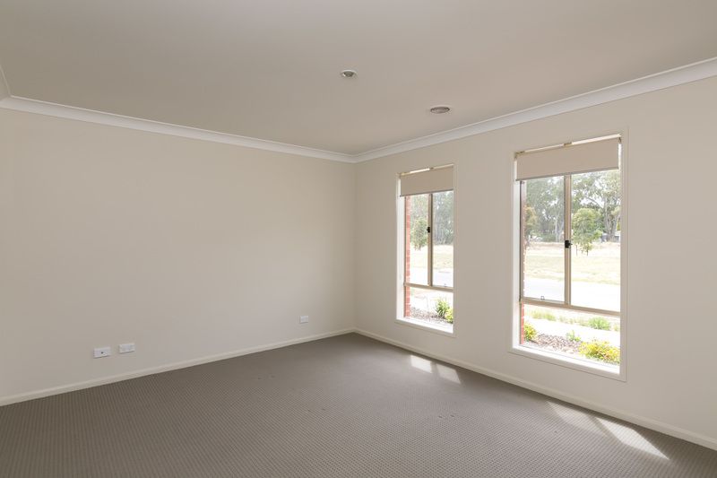 9 Creekview Place, Epsom VIC 3551, Image 1