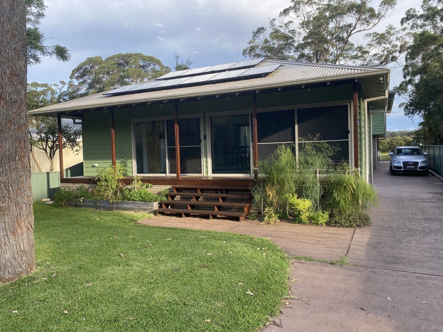 1 bedrooms Studio in 19A Edendale Street WOOLLAMIA NSW, 2540