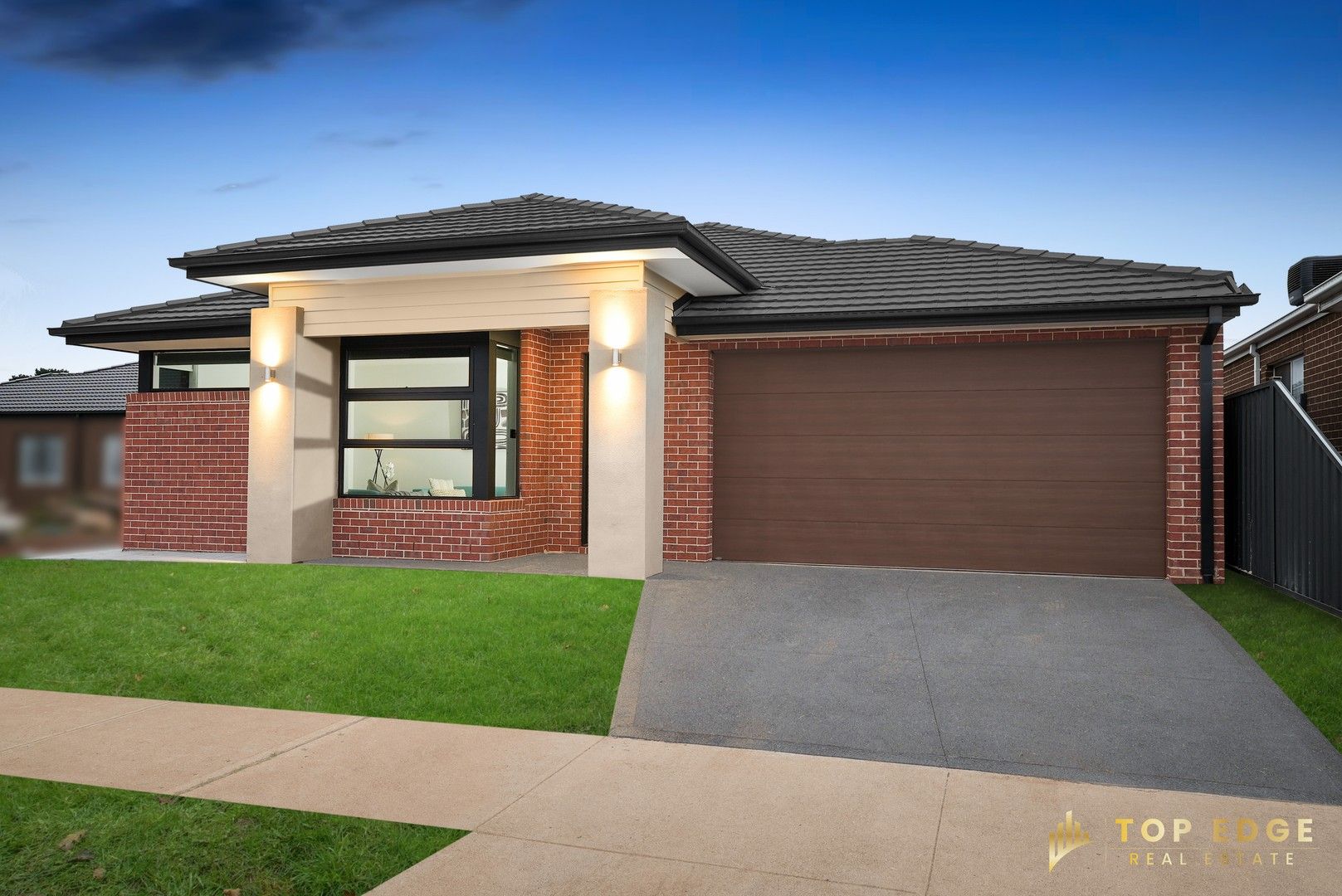 4 bedrooms House in 12 Ballad Street STRATHTULLOH VIC, 3338
