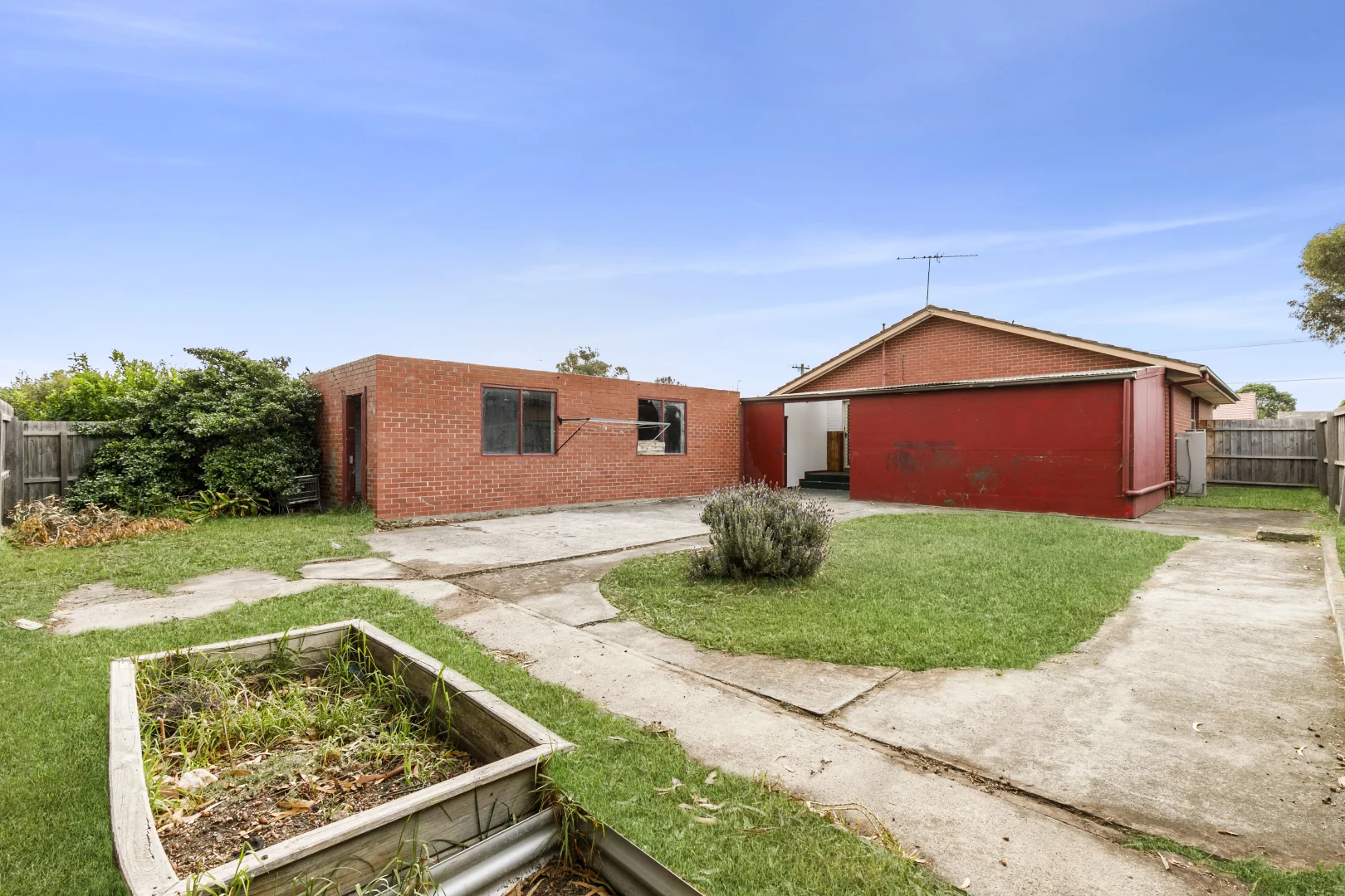 Additional image 10 of 45 Hibiscus Crescent, Newcomb VIC 3219