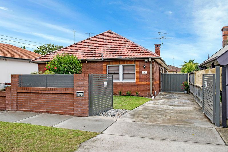 135 Rainbow Street, KINGSFORD NSW 2032, Image 1